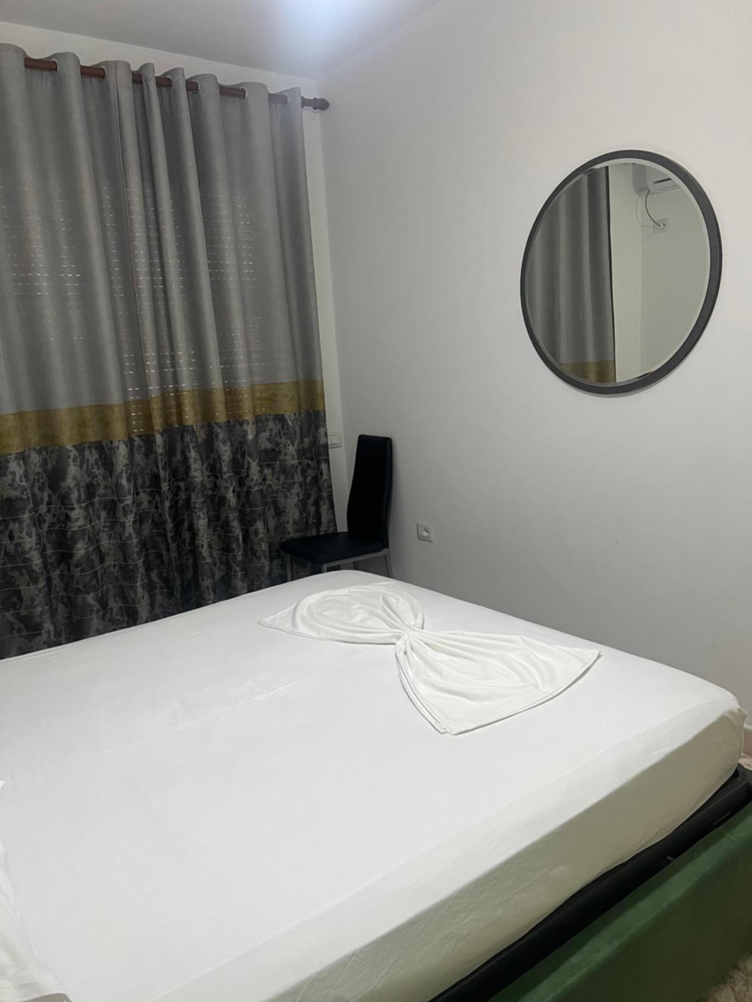 Martin Ferraj Riviera Apartman Vlora Kültér fotó